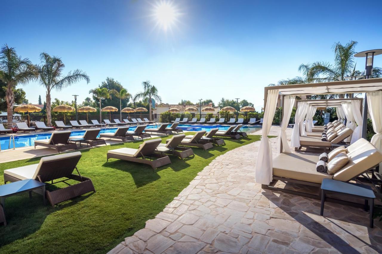 Barcelo La Nucia Hills 호텔 외부 사진 The pool at the JW Marriott Scottsdale Camelback Resort and Spa
